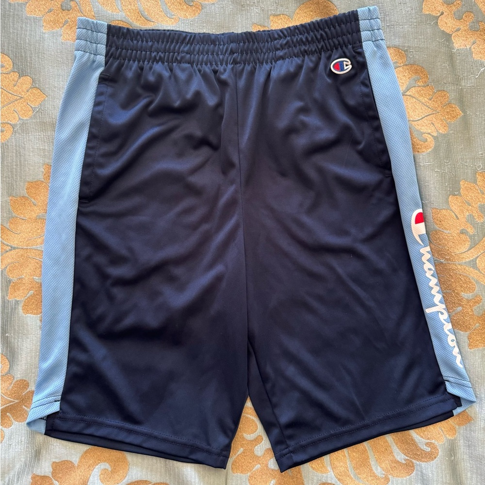 Champion kids short size xl
